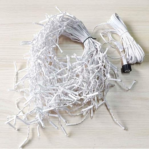 YASENN LED Icicle Style Lights,Icicle Lights with Twinkling strobes,Sparkling Icicle Lights for Indoor Outdoor Eaves Christmas Wall Decorations (29.5FT white cable icicle, Blue + Cool White Strobe)